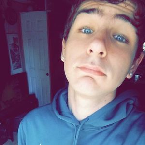 Meet your Posher, Chase